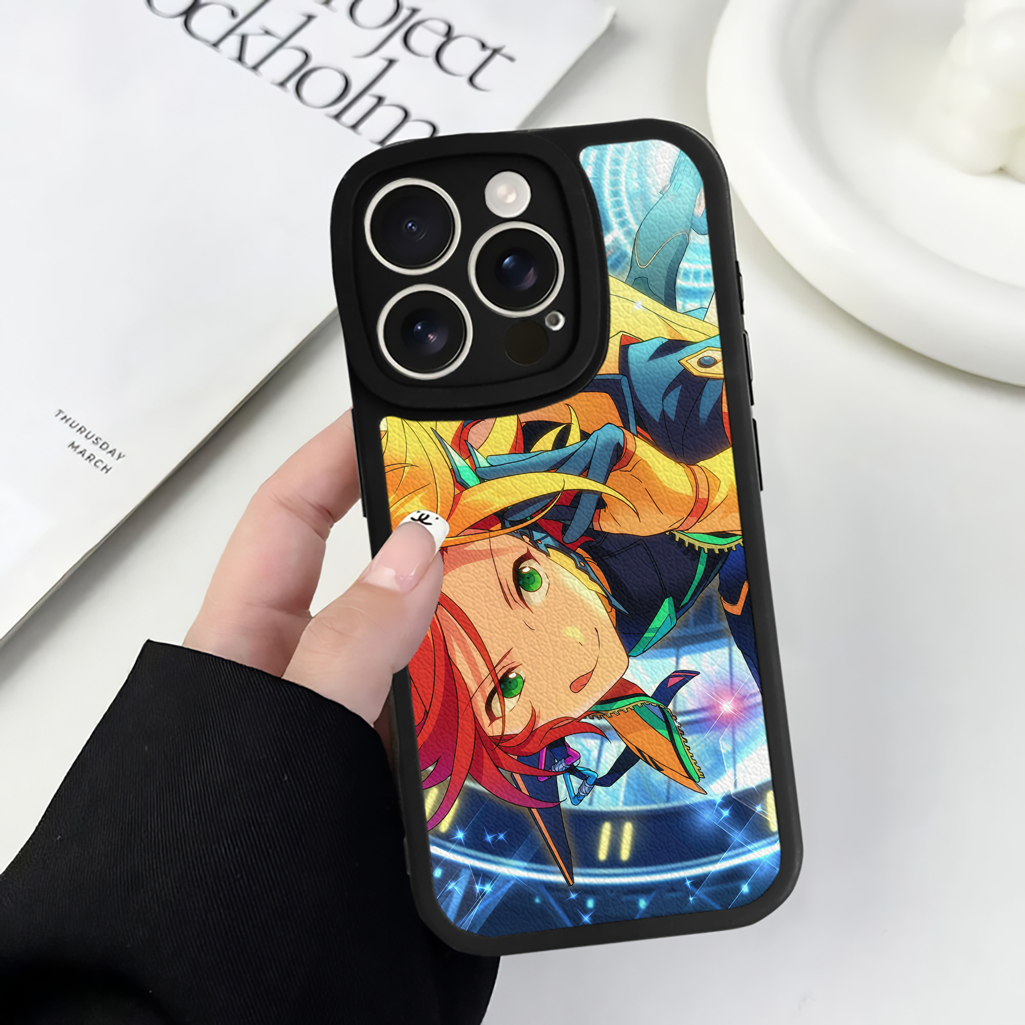 （画像用） あんさんぶるスターズ! Ensemble Stars 【iPhone 16シリーズ対応】シリコンスマホケース（レザー調） 材質：シリコン